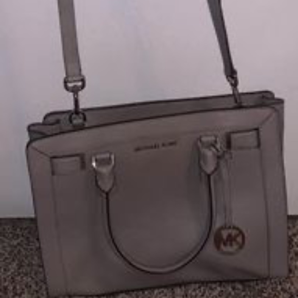 Michael Kors Handbag/Satchel